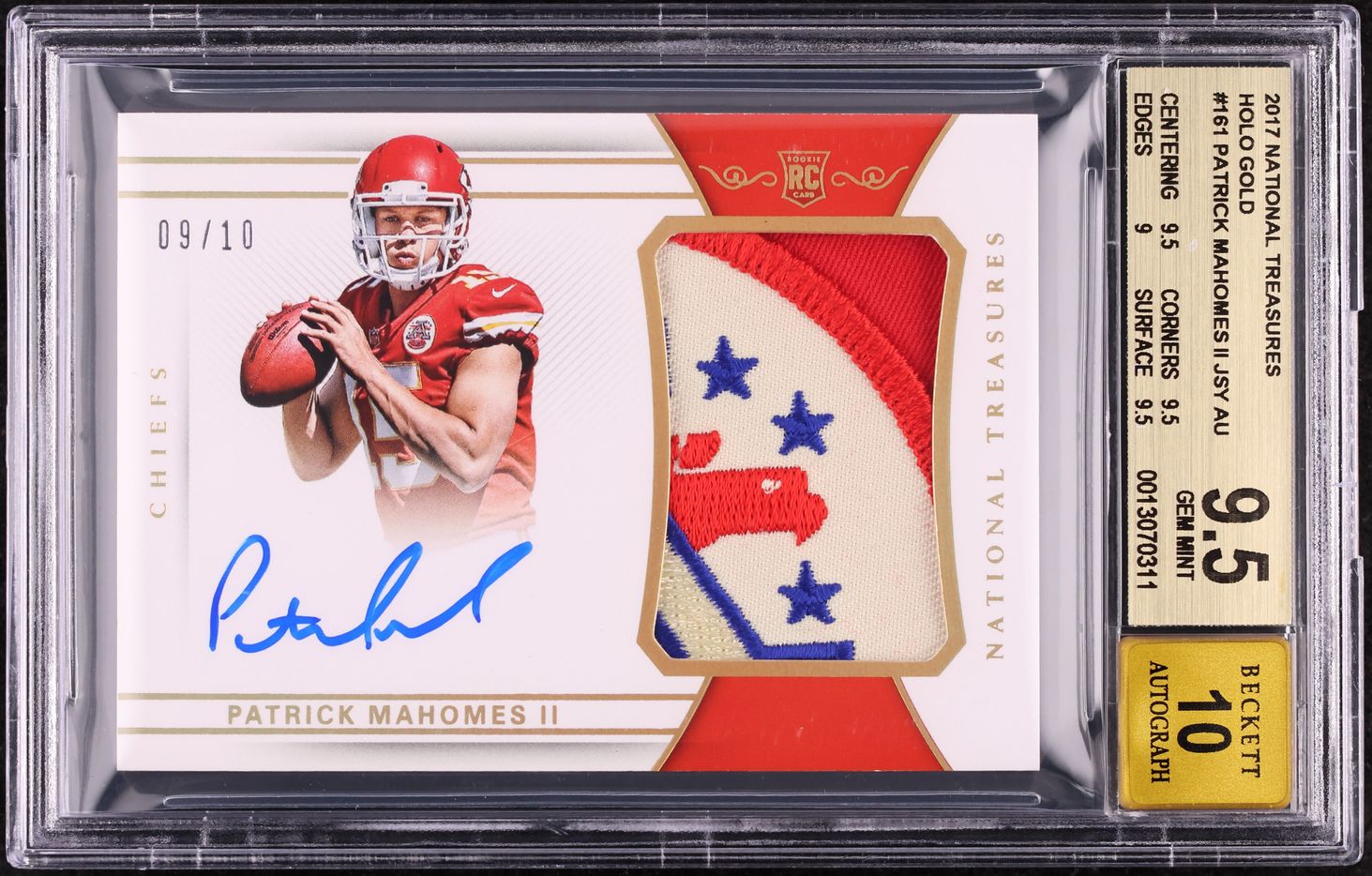 Gold 9/10 Patrick Mahomes Lamar Hunt patch gem